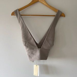 Aritizia Wilfred criss cross top